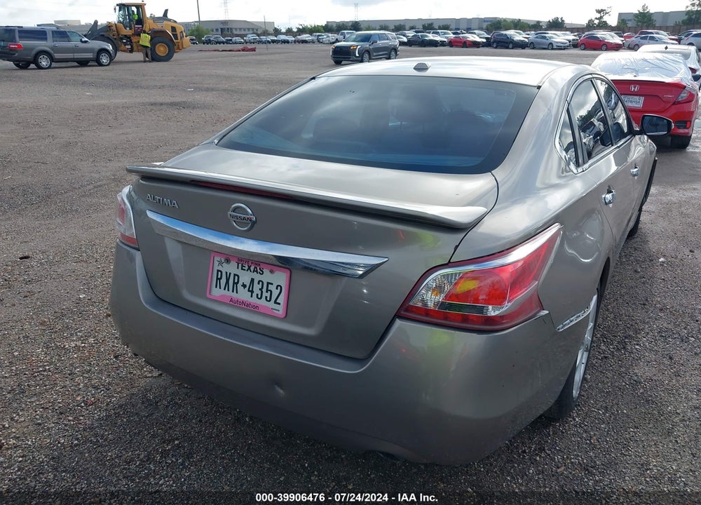 2014 NISSAN ALTIMA 2.5 SV VIN: 1N4AL3AP3EN247893