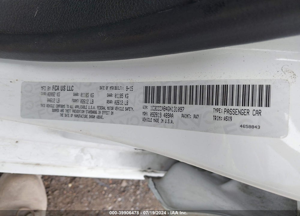 2016 CHRYSLER 200 LIMITED VIN: 1C3CCCAB4GN131097