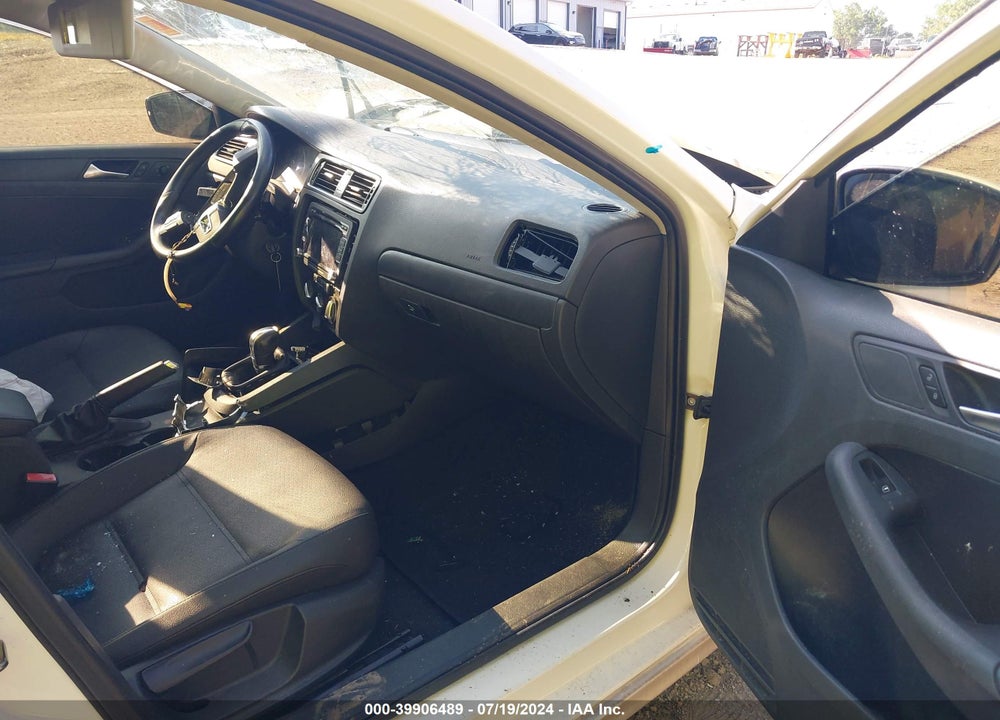 2012 VOLKSWAGEN JETTA 2.5L SE VIN: 3VWDP7AJ6CM356805