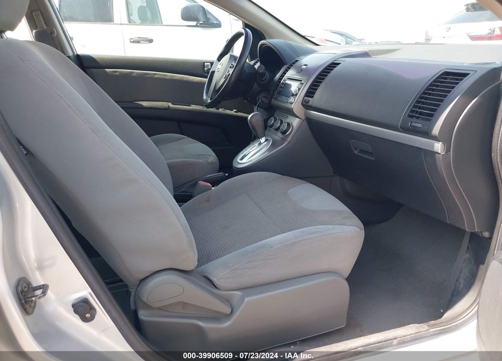 2011 NISSAN SENTRA 2.0/2.0S/SR/2.0SL VIN: 3N1AB6AP2BL652141