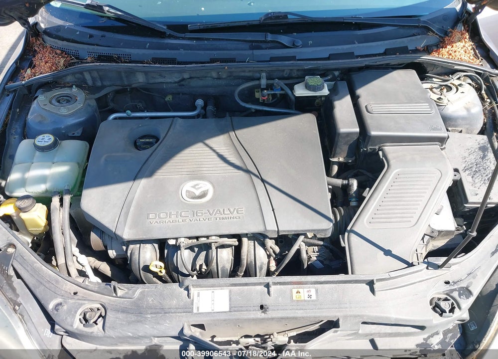 2005 MAZDA 3 S VIN: JM1BK343851222814
