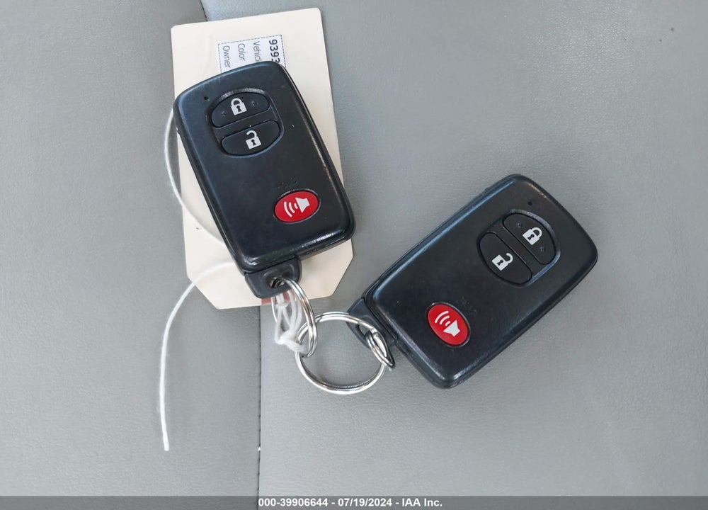 2013 TOYOTA PRIUS FOUR VIN: JTDKN3DU4D1730079