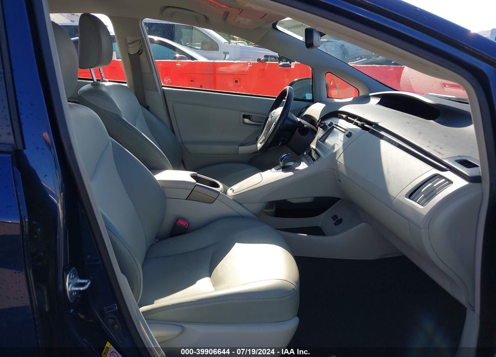 2013 TOYOTA PRIUS FOUR VIN: JTDKN3DU4D1730079