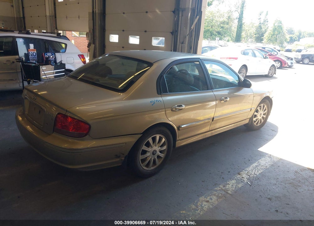 2004 HYUNDAI SONATA GLS/LX VIN: KMHWF35H14A062253