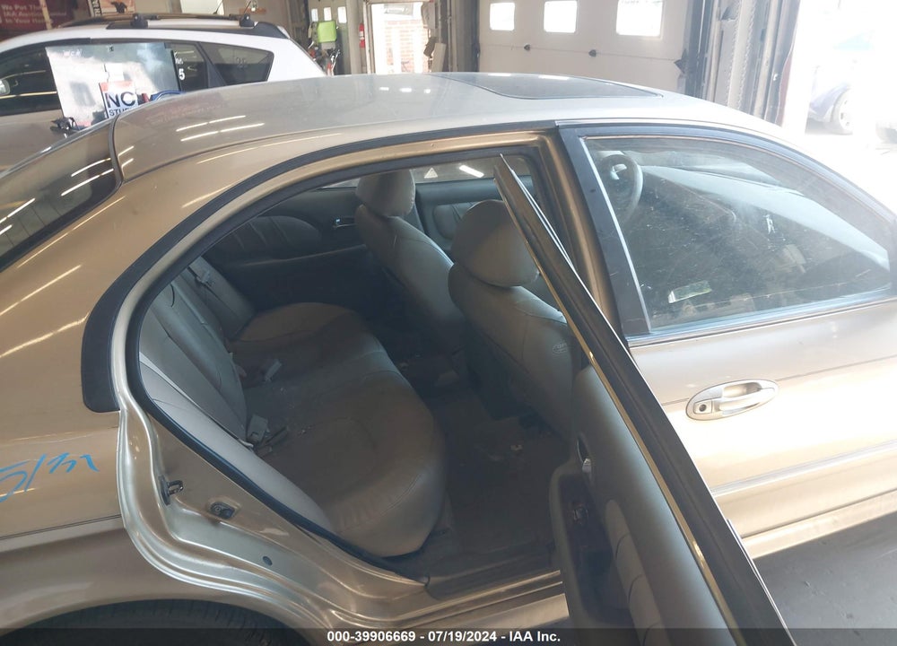 2004 HYUNDAI SONATA GLS/LX VIN: KMHWF35H14A062253