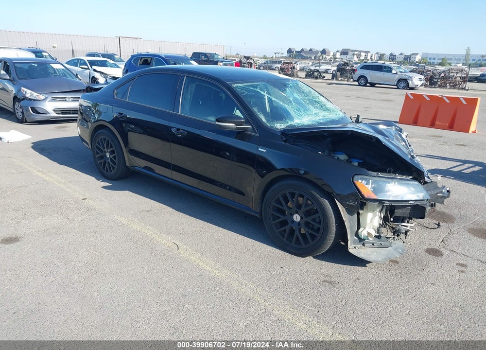 2013 VOLKSWAGEN PASSAT 2.5L WOLFSBURG EDITION VIN: 1VWAP7A30DC142013