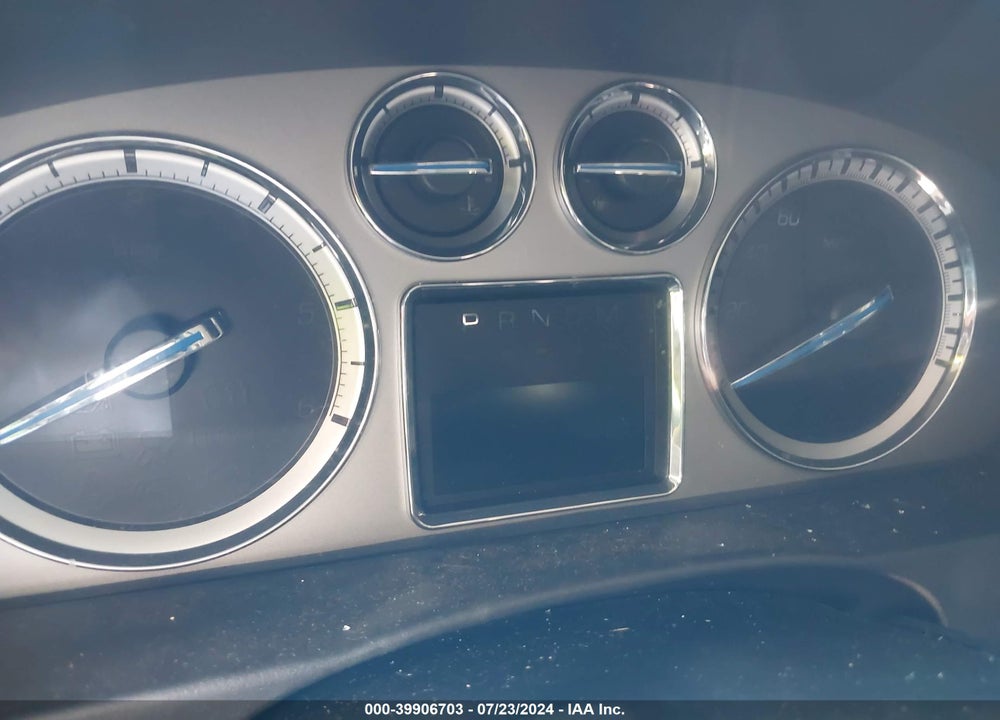 2010 CADILLAC ESCALADE LUXURY VIN: 1GYUKBEF8AR161157