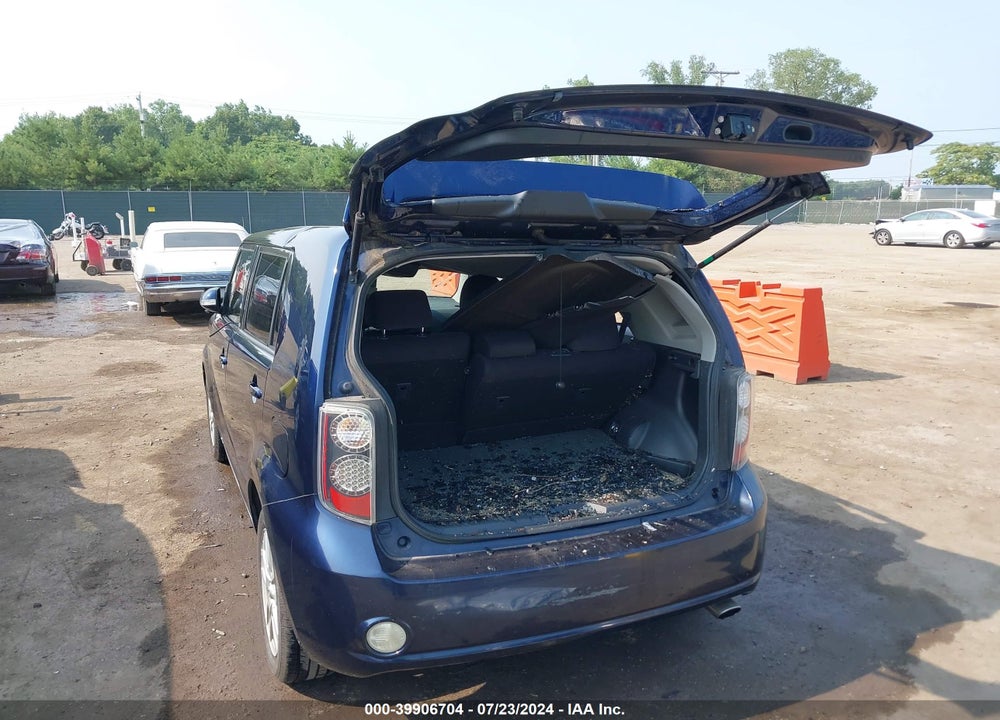 2008 SCION XB VIN: JTLKE50E181053755