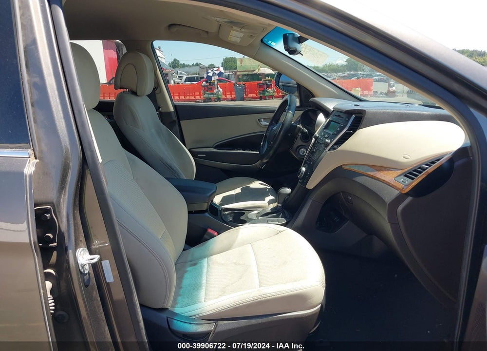 2014 HYUNDAI SANTA FE SPORT 2.4L VIN: 5XYZTDLB9EG144280