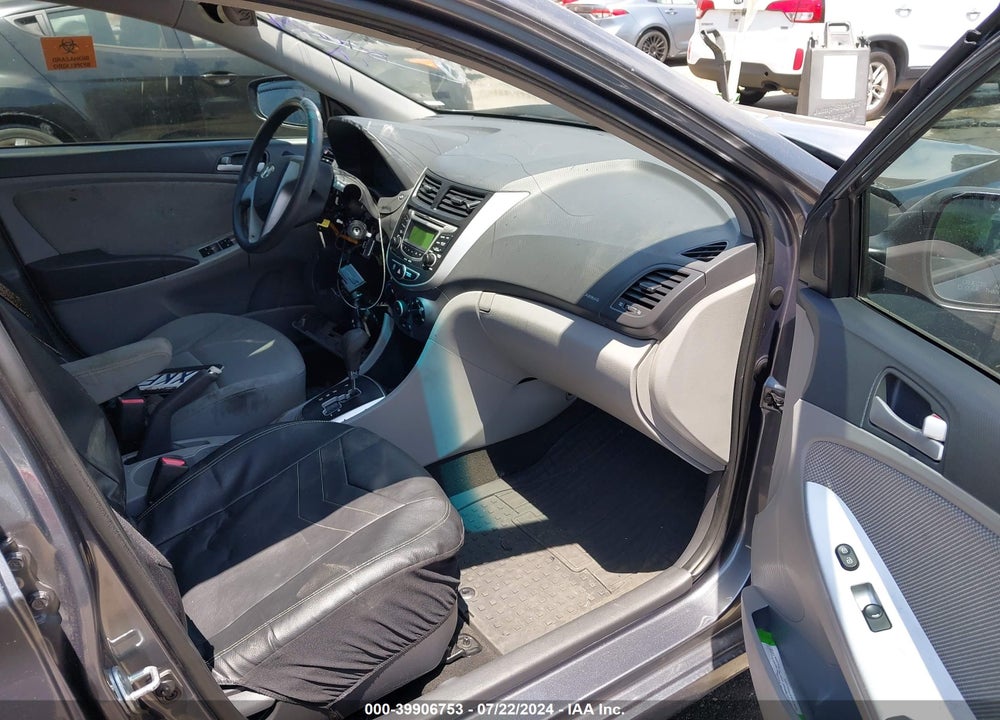 2013 HYUNDAI ACCENT VIN: KMHCT4AE4DU311401