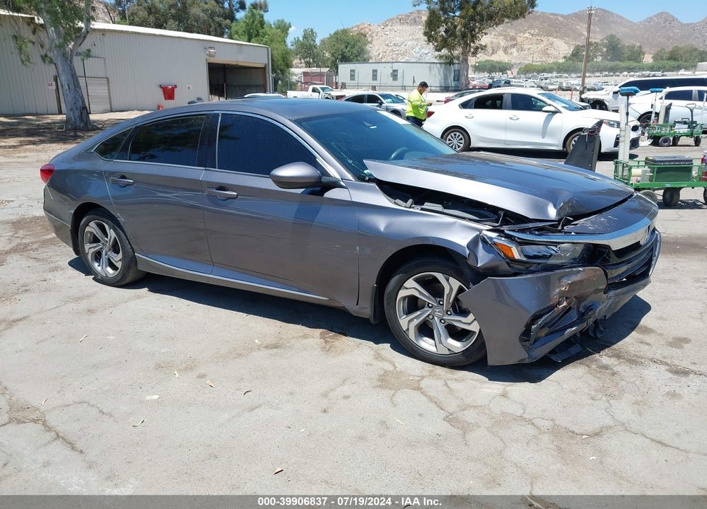 2018 HONDA ACCORD EX VIN: 1HGCV1F45JA057421