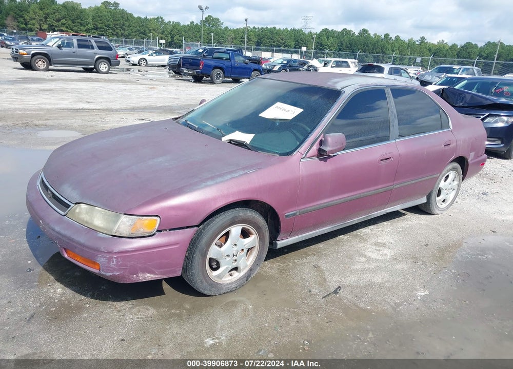 1996 HONDA ACCORD LX/EX VIN: 1HGCD5538TA121554