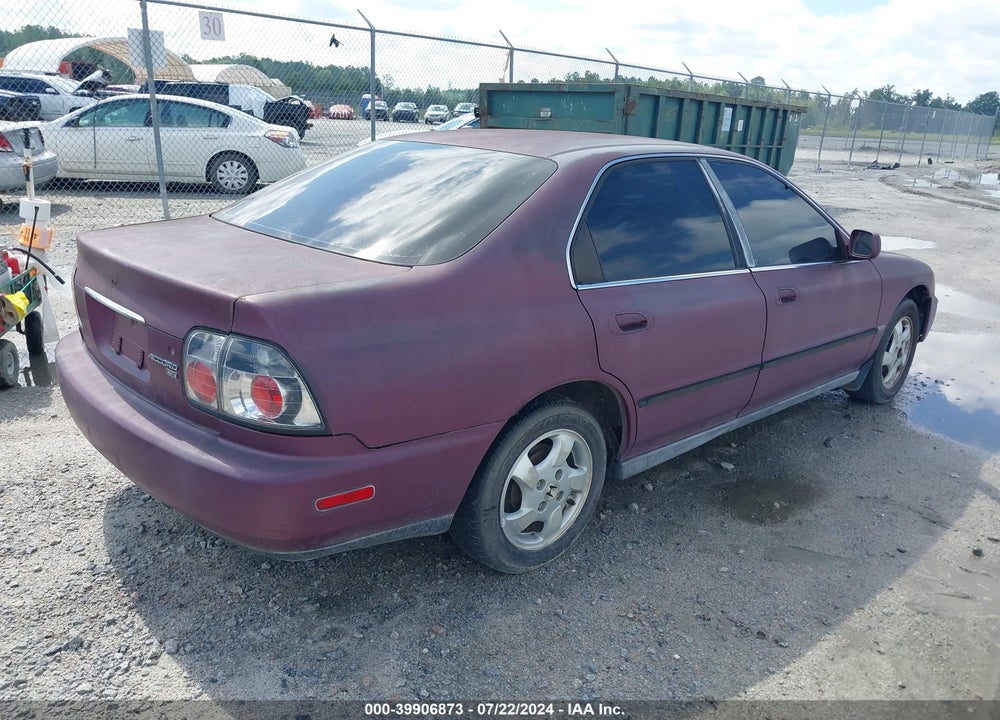 1996 HONDA ACCORD LX/EX VIN: 1HGCD5538TA121554