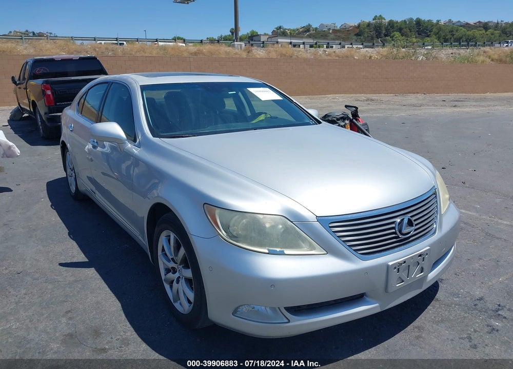 2009 LEXUS LS 460 VIN: JTHBL46F695086089