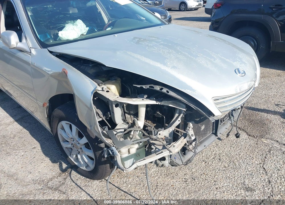 2003 LEXUS ES 300 VIN: JTHBF30G636017715