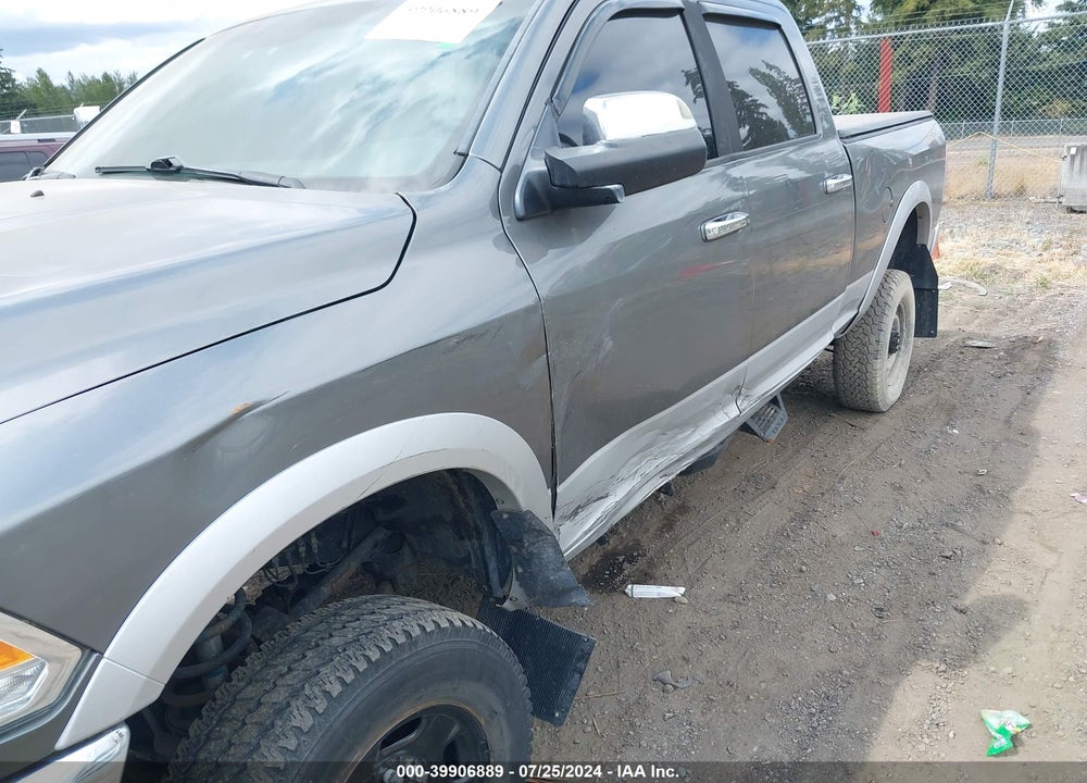 2013 RAM 2500 LAIE VIN: 3C6UR5FL2DG517198