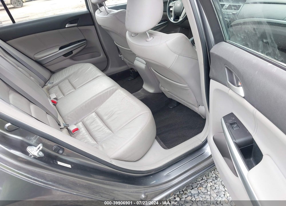 2008 HONDA ACCORD 2.4 EX-L VIN: JHMCP26888C030793
