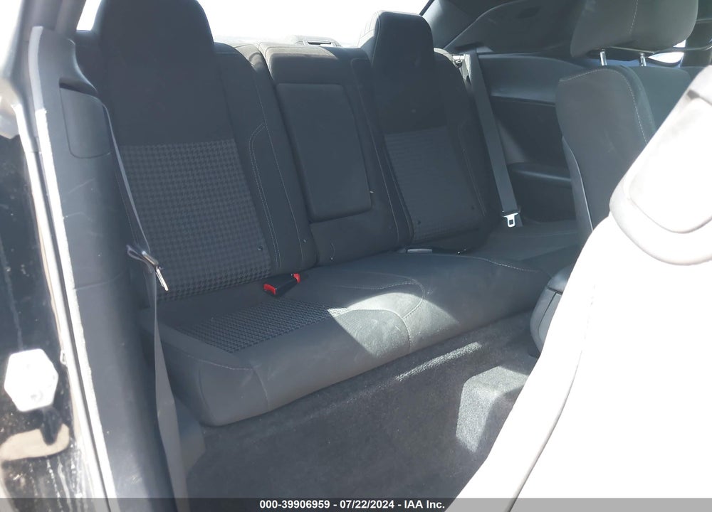2015 DODGE CHALLENGER SXT VIN: 2C3CDZAG1FH911772