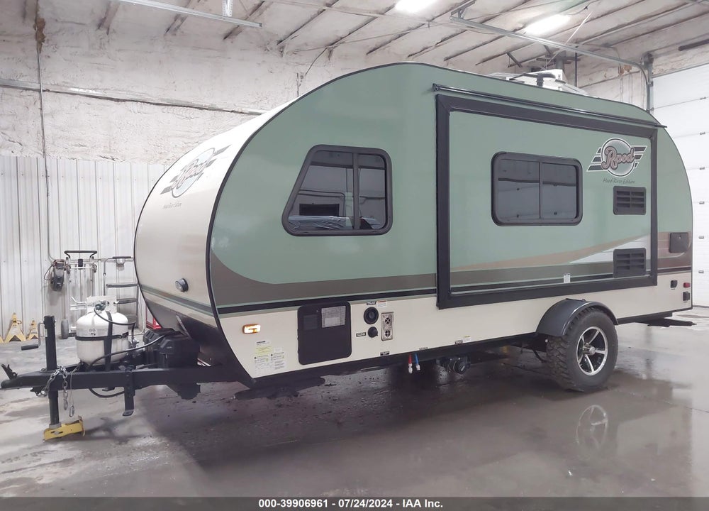 2017 FOREST RIVER RV R-POD HOOD RIVER EDI VIN: 4X4TRPT19H2011170