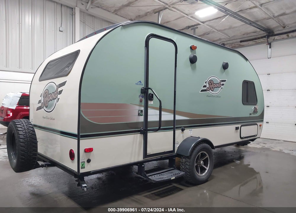 2017 FOREST RIVER RV R-POD HOOD RIVER EDI VIN: 4X4TRPT19H2011170