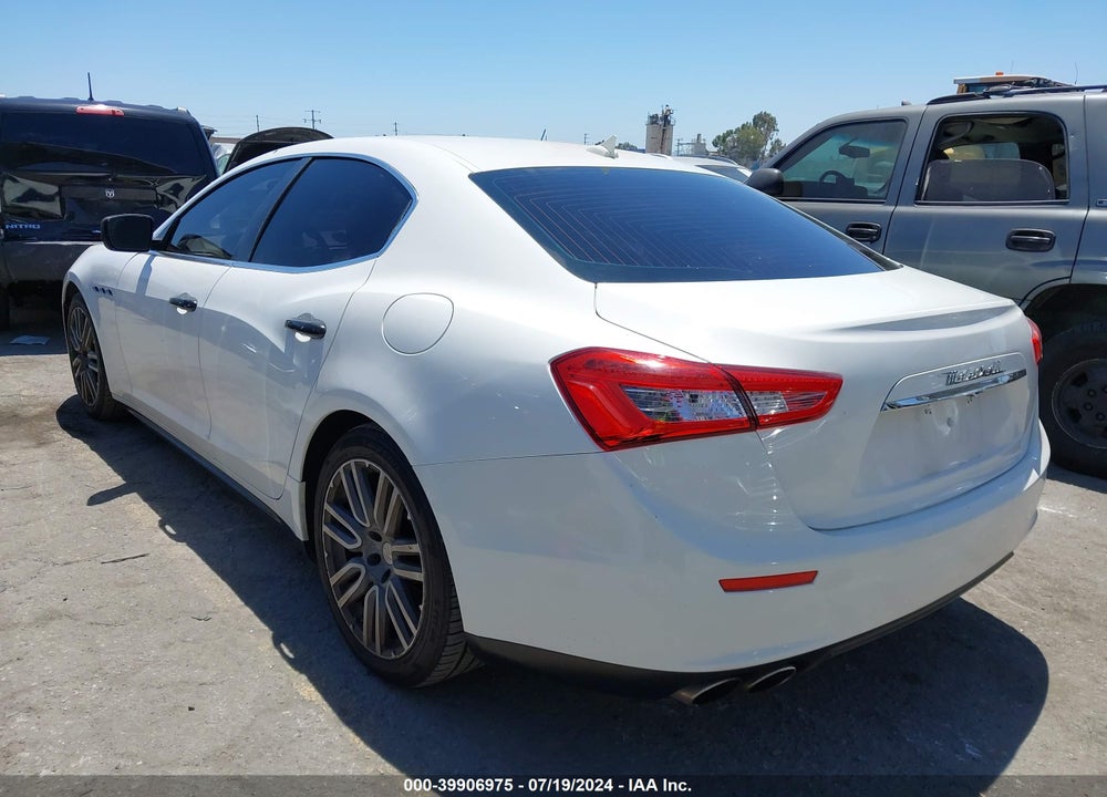 2015 MASERATI GHIBLI VIN: ZAM57XSA0F1140404