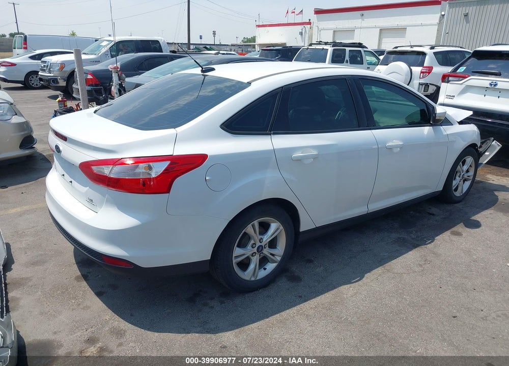 2014 FORD FOCUS SE VIN: 1FADP3F27EL278395