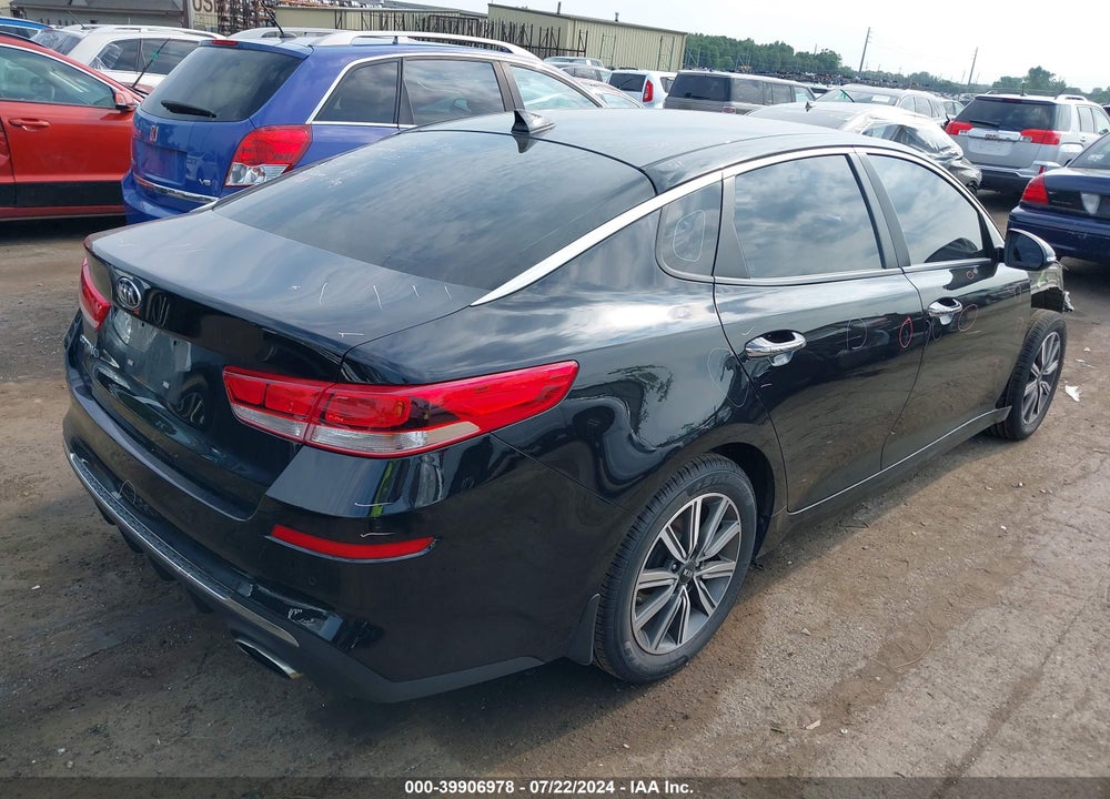 2019 KIA OPTIMA LX VIN: 5XXGT4L37KG377249