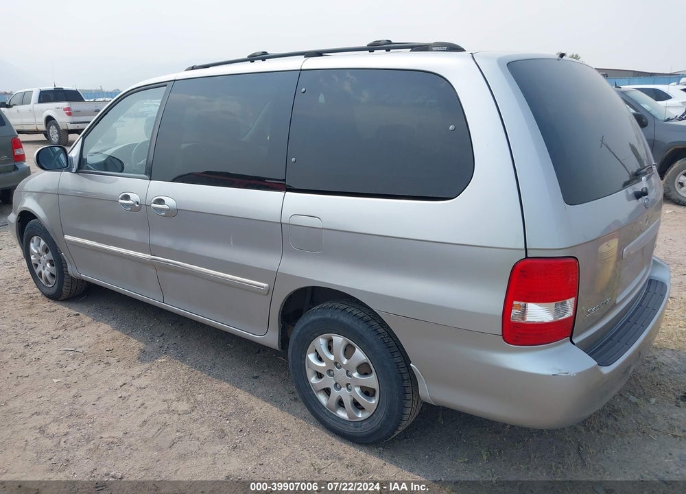 2005 KIA SEDONA EX/LX VIN: KNDUP131556637123