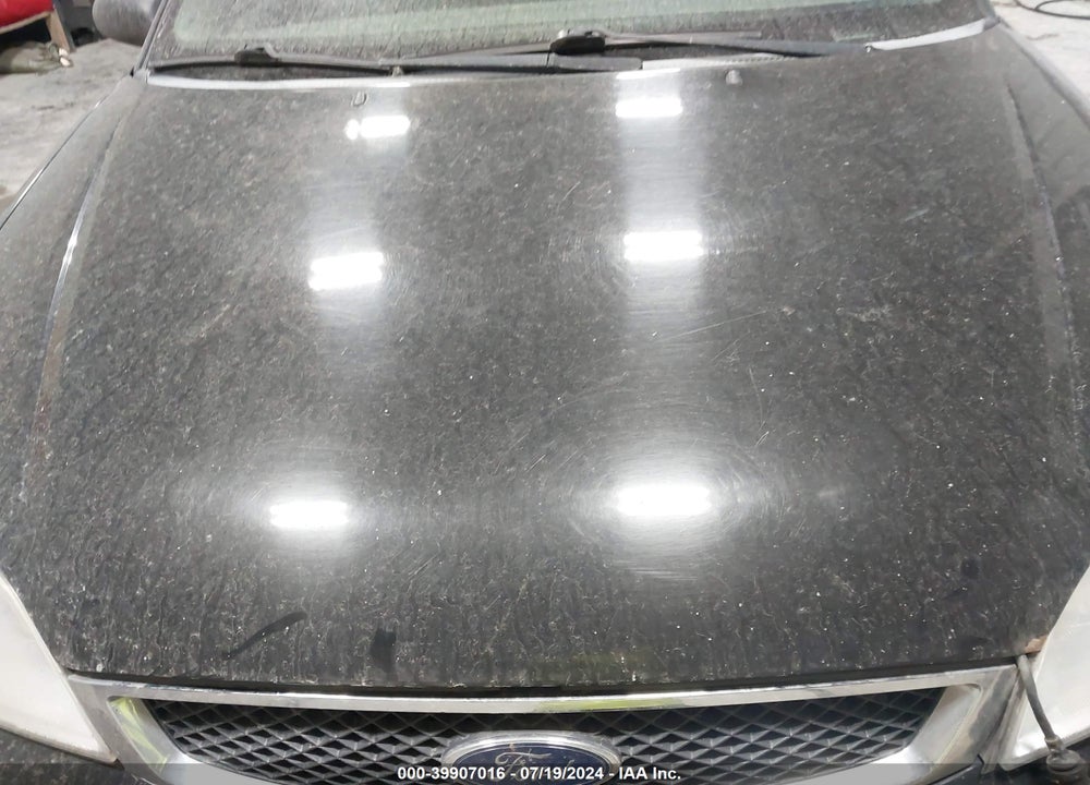 2005 FORD FOCUS ZX5 VIN: 3FAFP37N05R138093