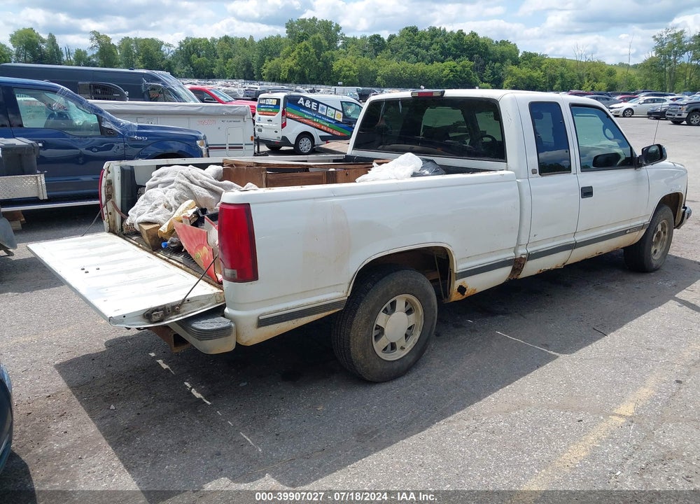 1998 CHEVROLET C1500 FLEETSIDE VIN: 2GCEC19R1W1203254