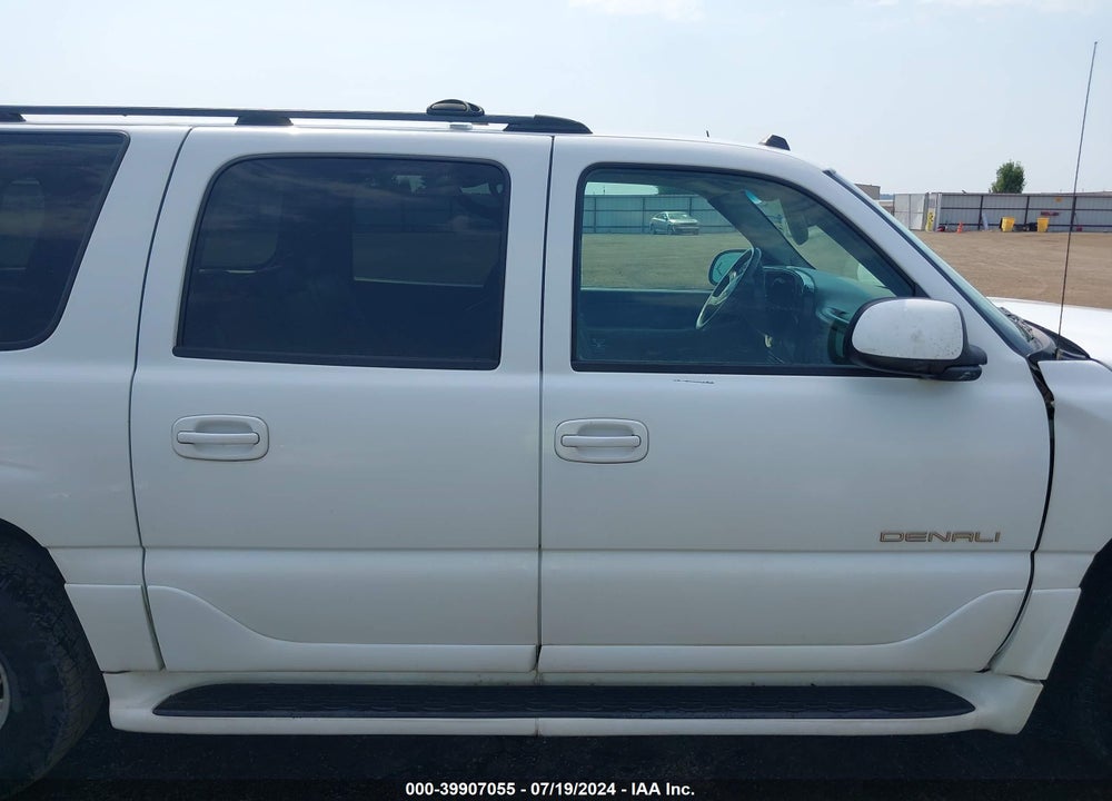 2004 GMC YUKON XL 1500 DENALI VIN: 1GKFK66U74J258389