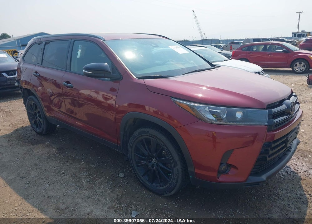 2019 TOYOTA HIGHLANDER SE VIN: 5TDJZRFHXKS983748
