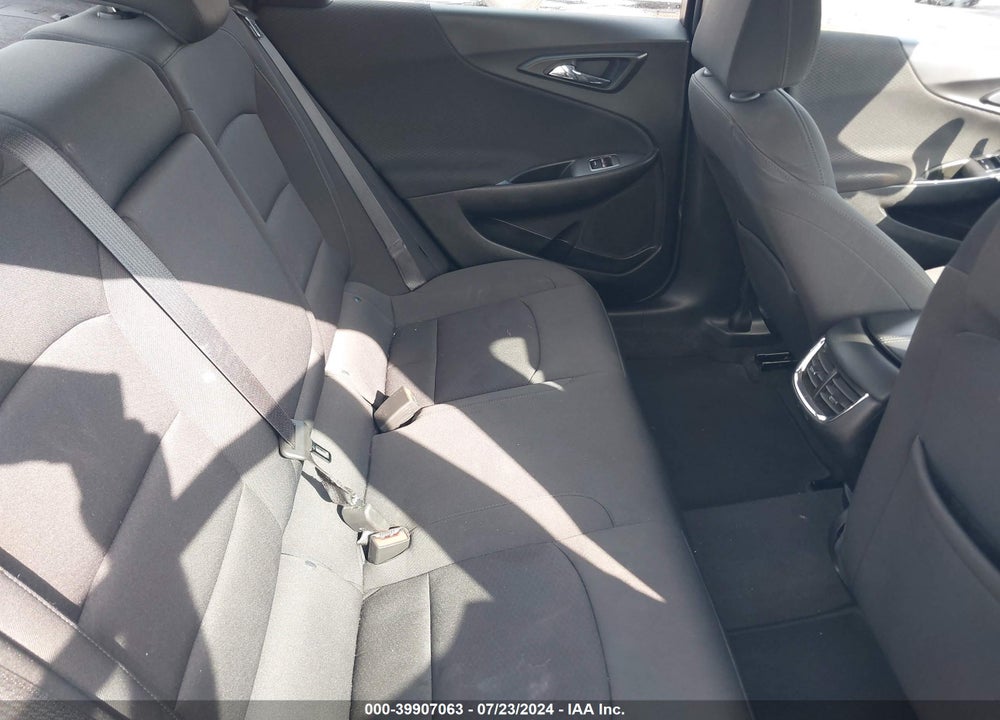 2020 CHEVROLET MALIBU VIN: 1G1ZD5STXLF111939