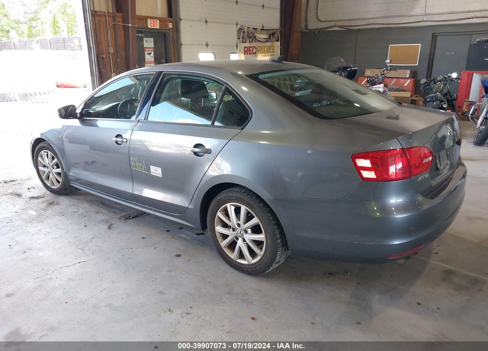 2012 VOLKSWAGEN JETTA 2.5L SE VIN: 3VWDP7AJ6CM368078