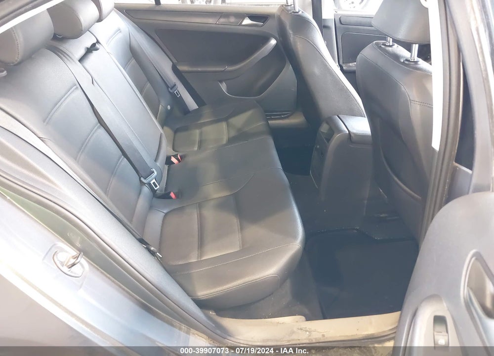 2012 VOLKSWAGEN JETTA 2.5L SE VIN: 3VWDP7AJ6CM368078
