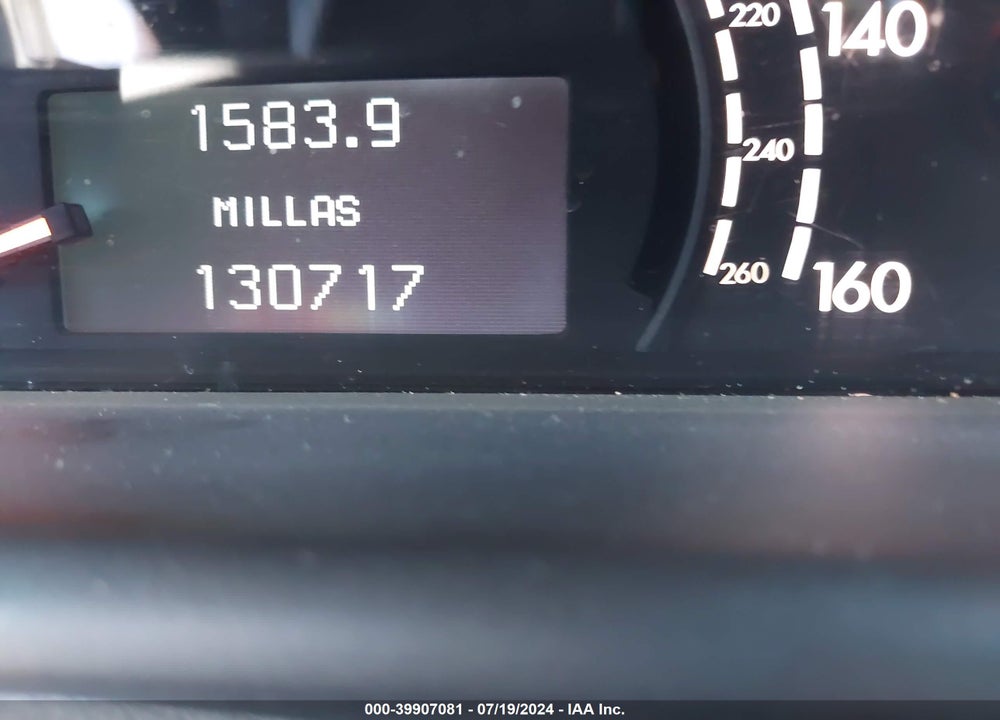 2000 MERCEDES-BENZ CL 500 VIN: WDBPJ75JXYA004423