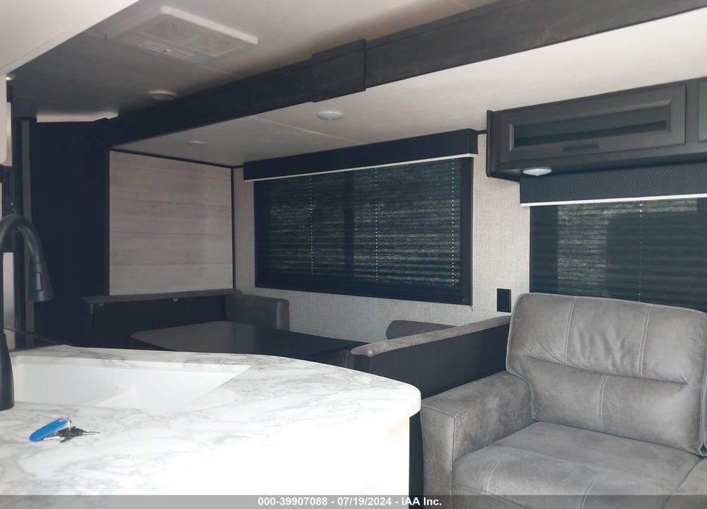 2022 JAYCO JAY FLIGHT VIN: 1UJBJ0BS1N1750092