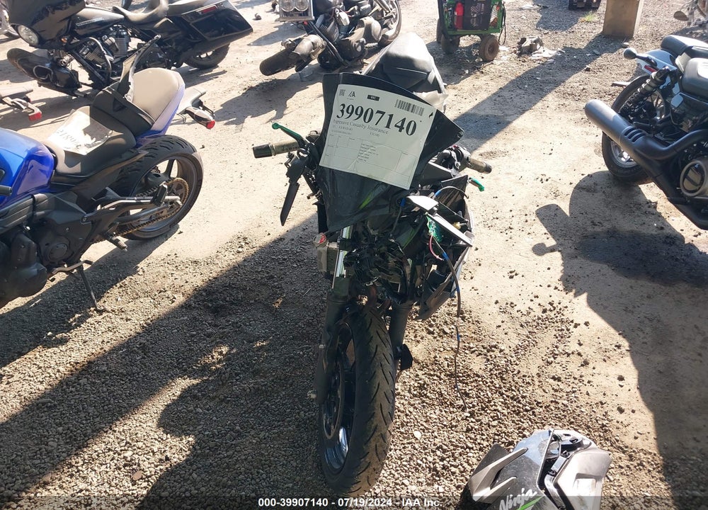 2024 KAWASAKI EX500 H VIN: ML5EXGH17RDA13855