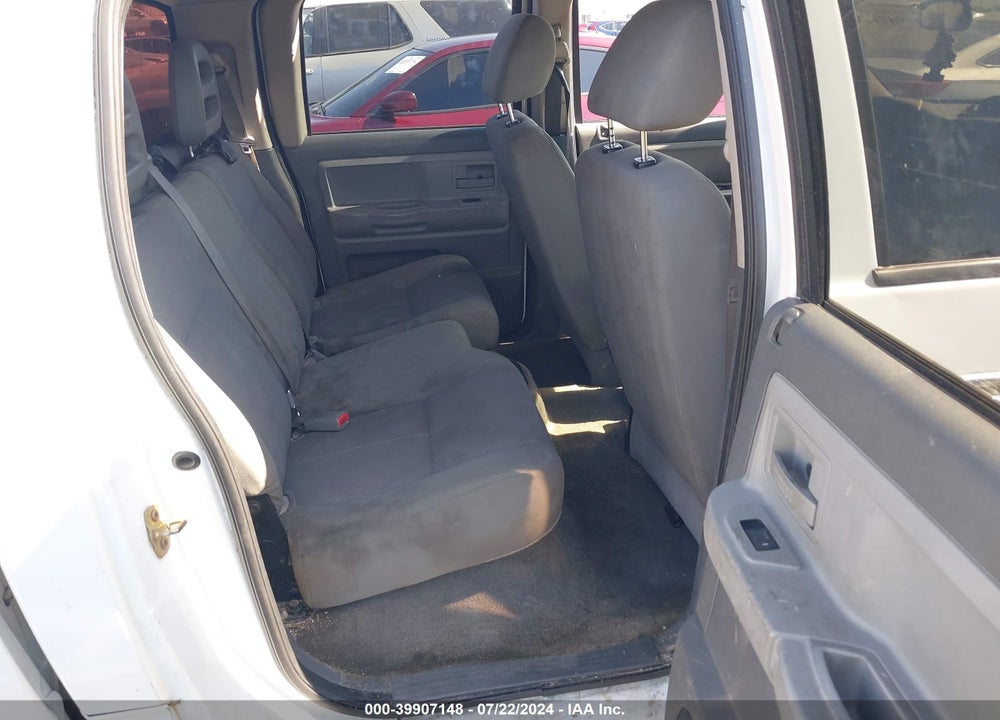 2006 DODGE DAKOTA SLT VIN: 1D7HE48N56S588802