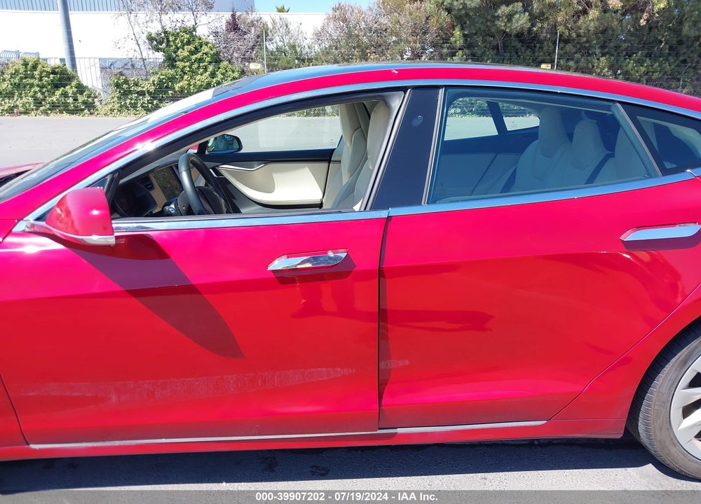 2018 TESLA MODEL S 100D/75D/P100D VIN: 5YJSA1E21JF286529