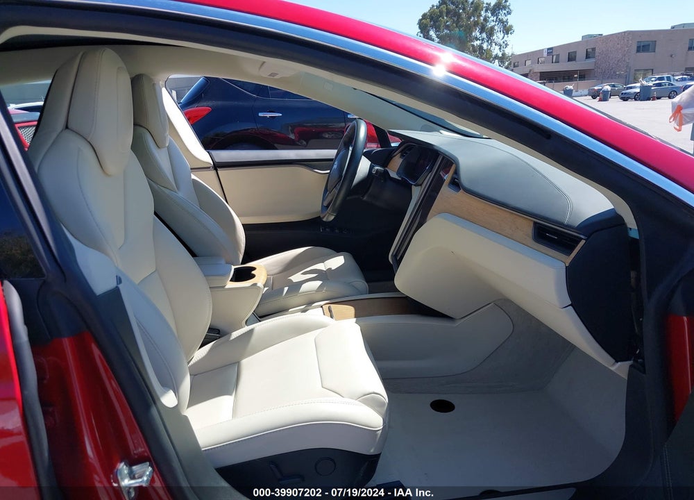 2018 TESLA MODEL S 100D/75D/P100D VIN: 5YJSA1E21JF286529