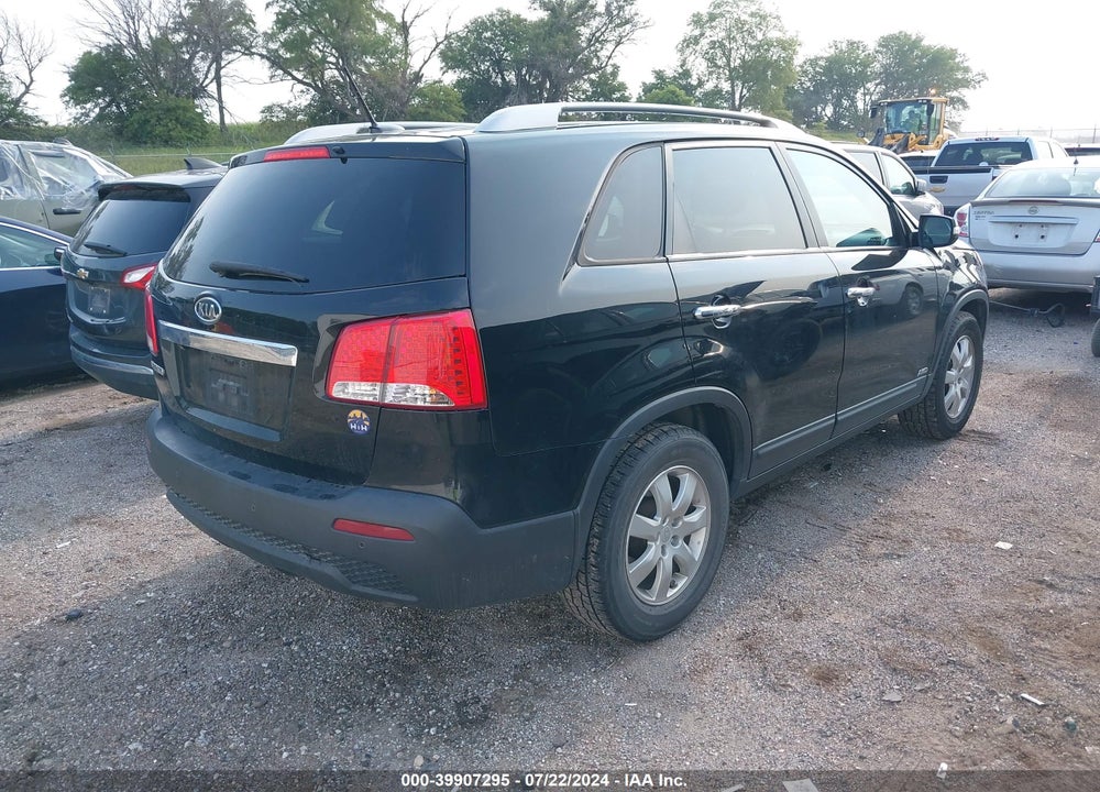 2012 KIA SORENTO LX VIN: 5XYKTDA65CG194839