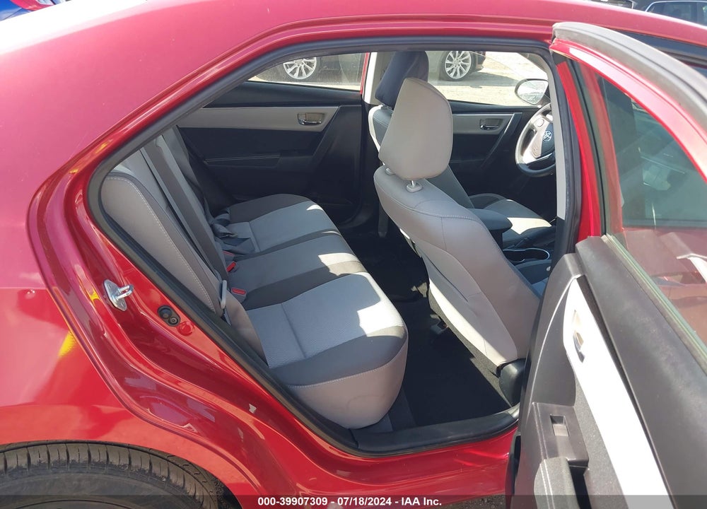 2017 TOYOTA COROLLA LE VIN: 5YFBURHE8HP645336