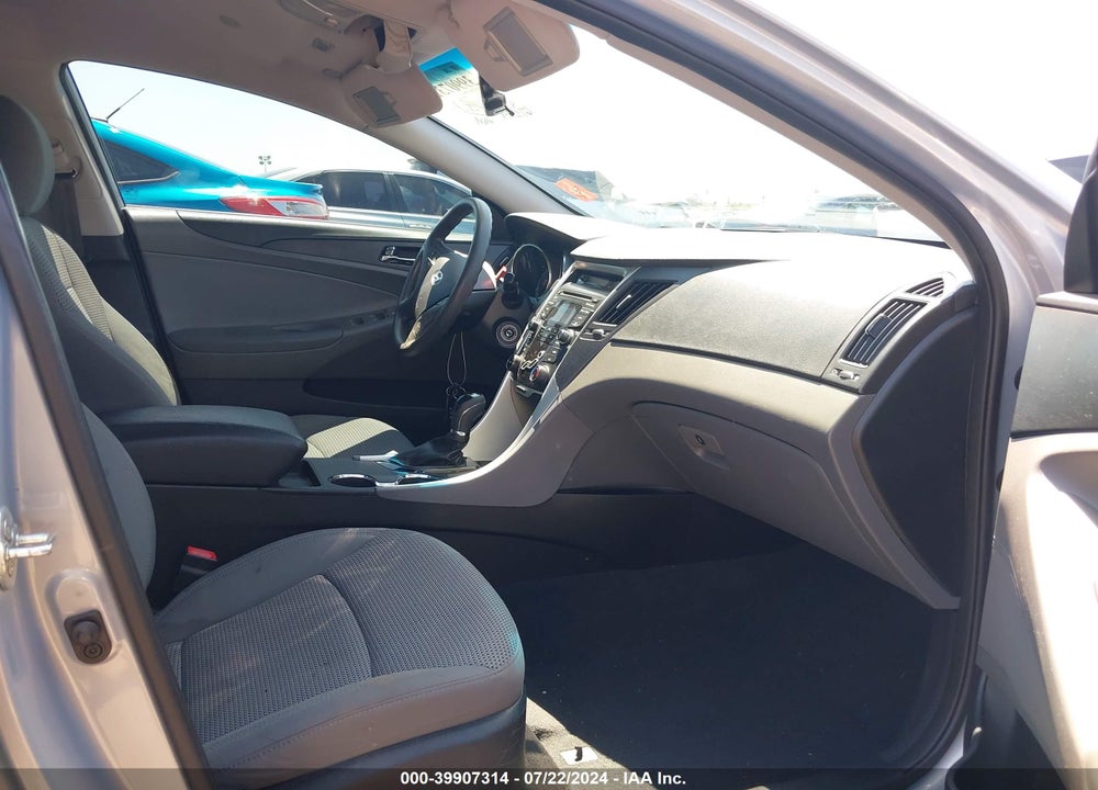 2012 HYUNDAI SONATA GLS VIN: 5NPEB4AC5CH473464