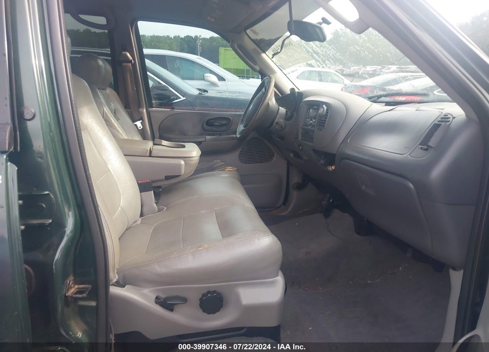 2003 FORD F-150 LARIAT/XLT VIN: 1FTRW08L93KD59277