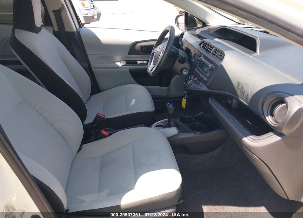 2014 TOYOTA PRIUS C ONE VIN: JTDKDTB34E1574429