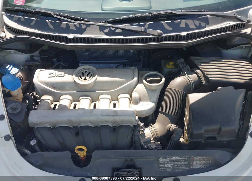 2010 VOLKSWAGEN NEW BEETLE 2.5L VIN: 3VWRW3ALXAM006903