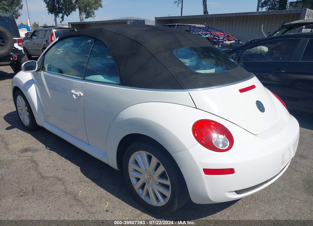 2010 VOLKSWAGEN NEW BEETLE 2.5L VIN: 3VWRW3ALXAM006903