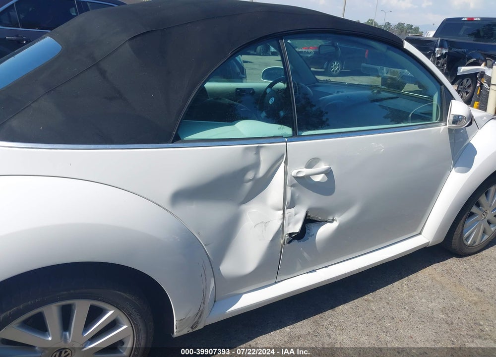 2010 VOLKSWAGEN NEW BEETLE 2.5L VIN: 3VWRW3ALXAM006903