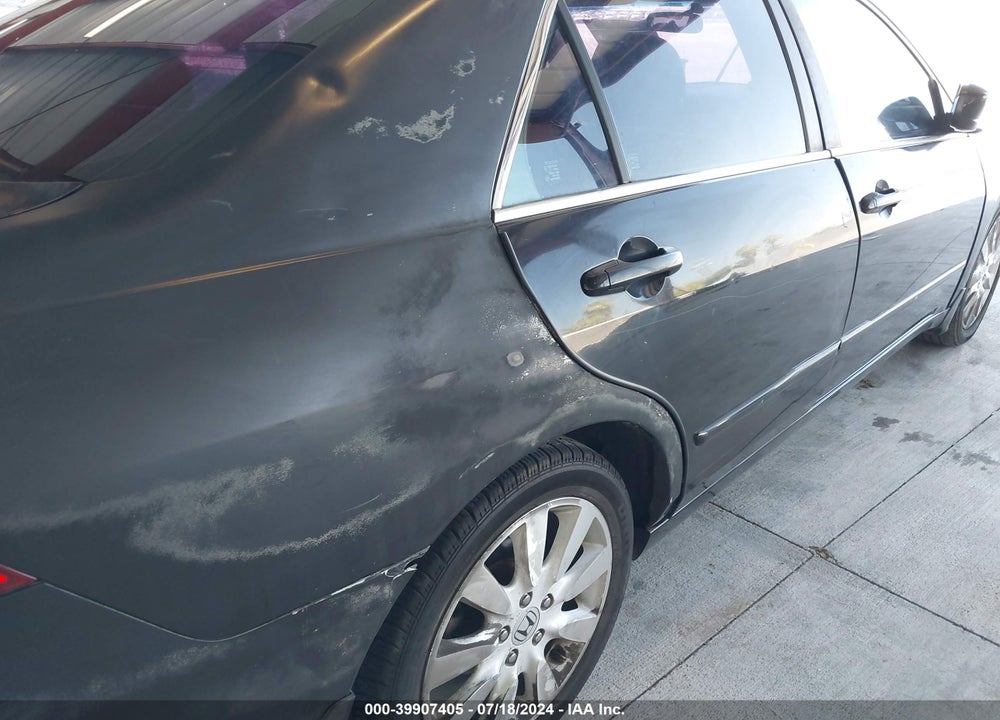 2007 HONDA ACCORD 3.0 EX VIN: 1HGCM66517A017824